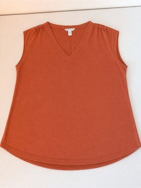 Athleta Rust Orange V-Neck Sleeveless Tank